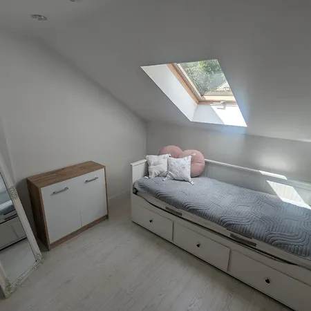 Nad Jeziorem Apartmán *